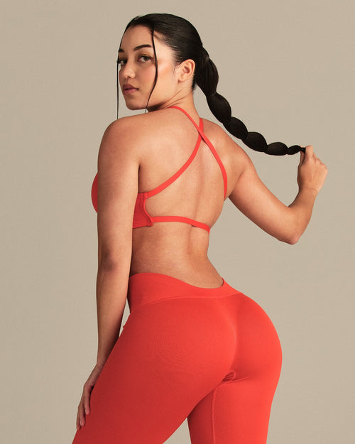 Define 2.0 Seamless Cross Back Bra | Lava Red