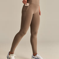 Essential Leggings with Pockets | Caribou