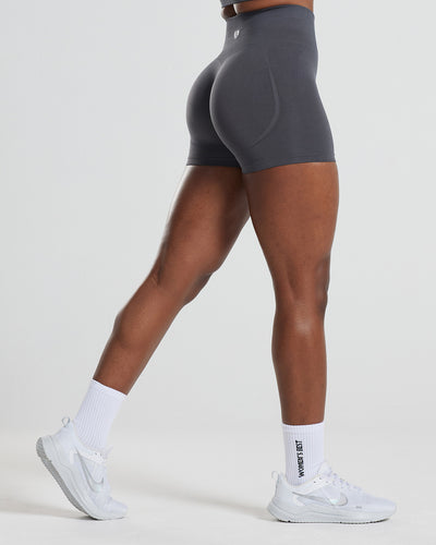 Define Scrunch Seamless Shorts | Graphite