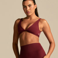 Power Reversible Twist Bra | Oxford Red
