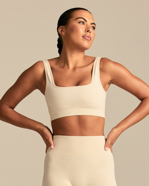 Power Scoop Back Bra | Off White