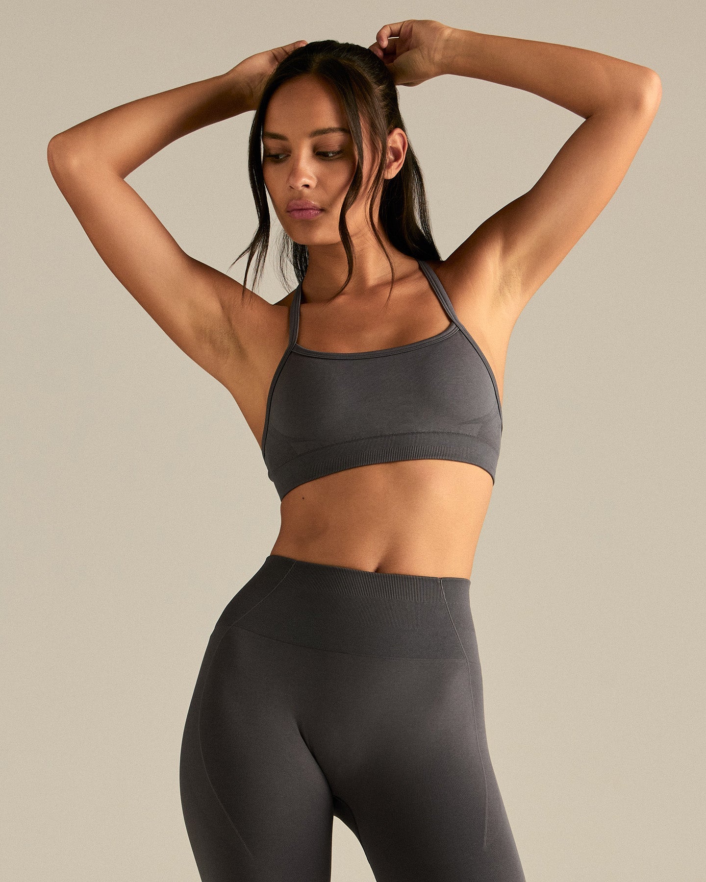 Define 2.0 Seamless Racer Back Bra | Graphite