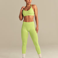 Define 2.0 Seamless Cross Back Bra | Lime Punch