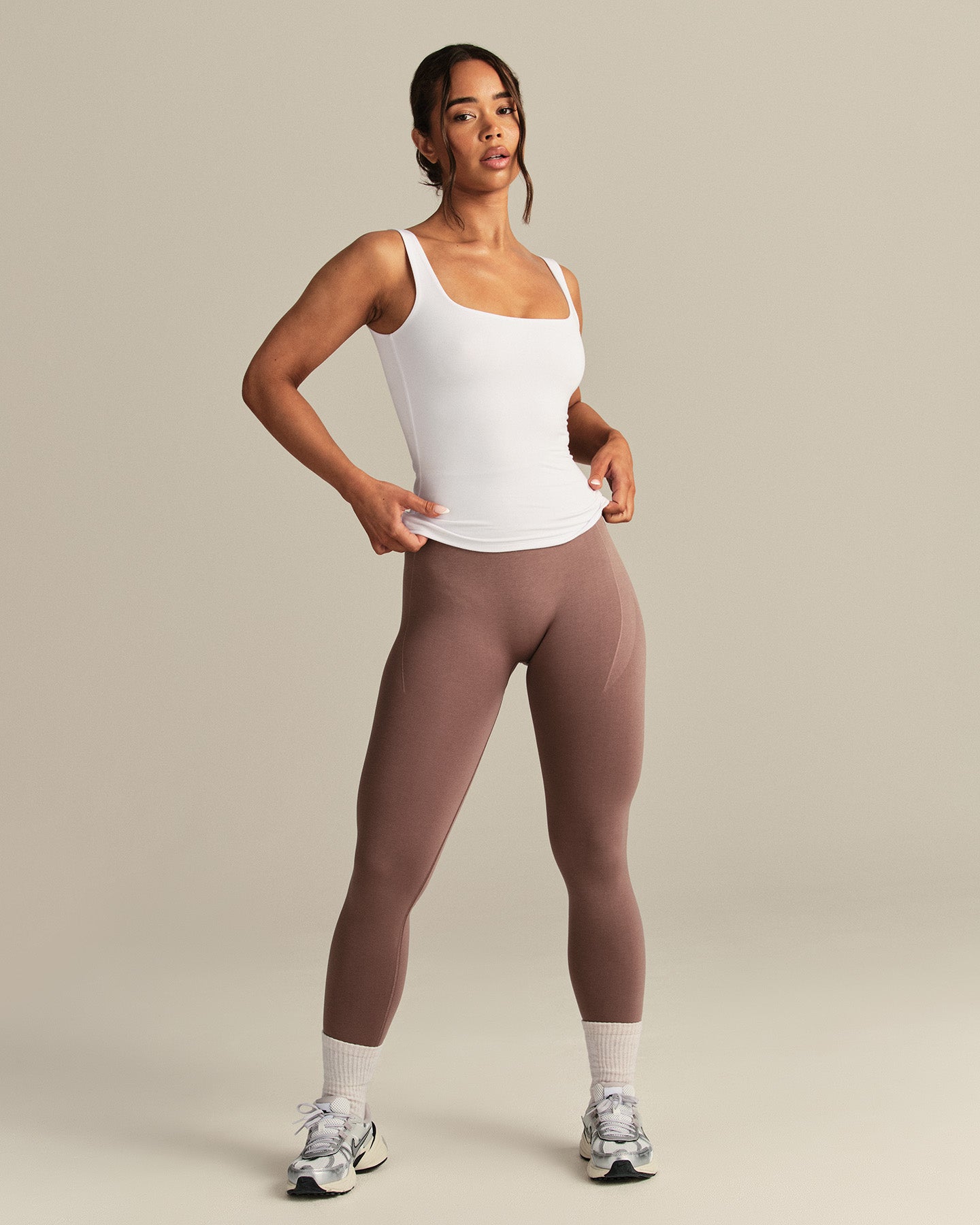 Smooth Contour Midi Square Neck Tank | White