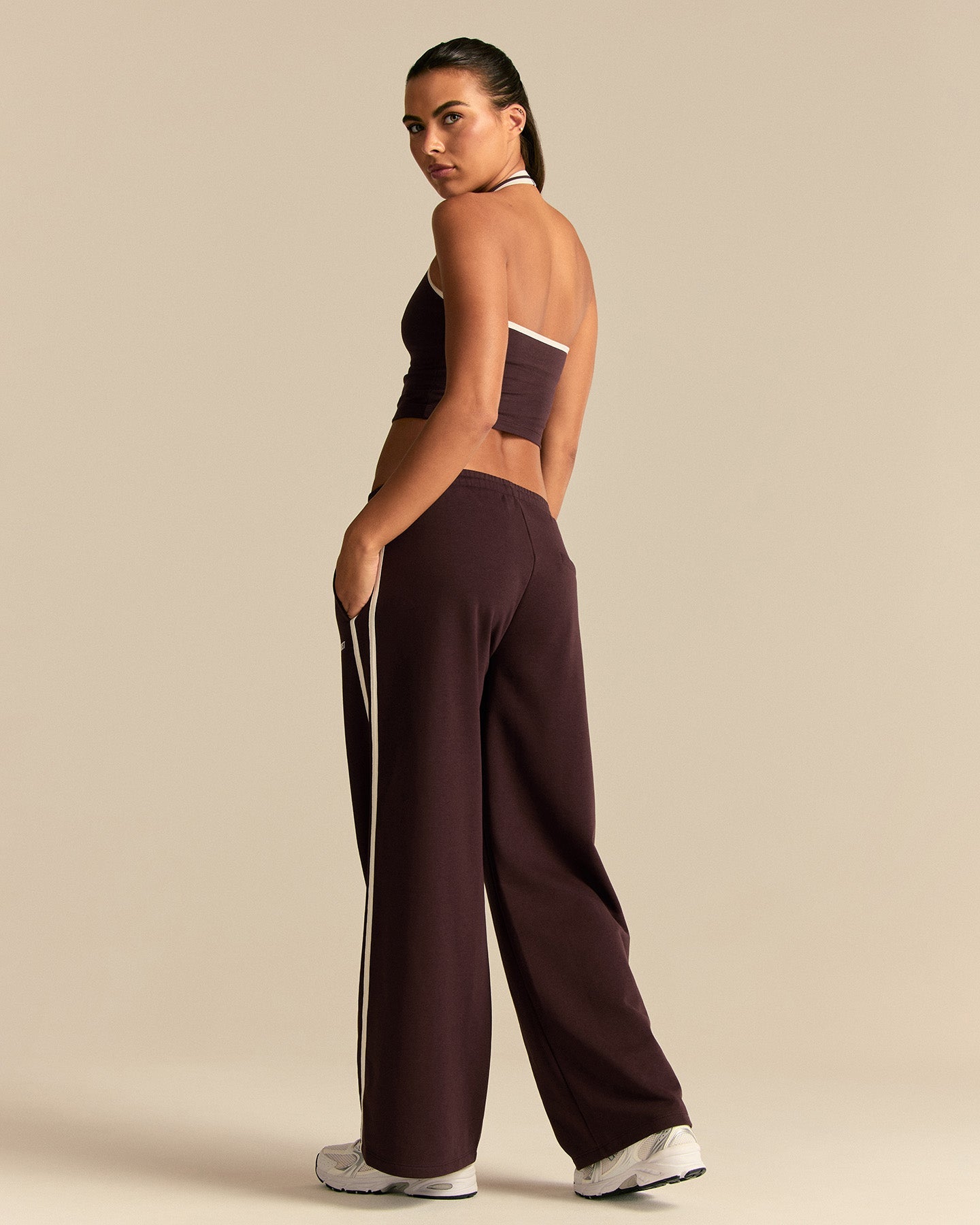 Comfort Lightweight Contrast Joggers | Cafe Noir