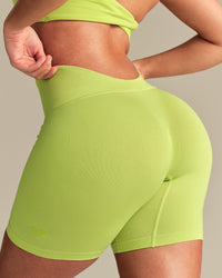 Define 2.0 Seamless Low Back Shorts | Lime Punch