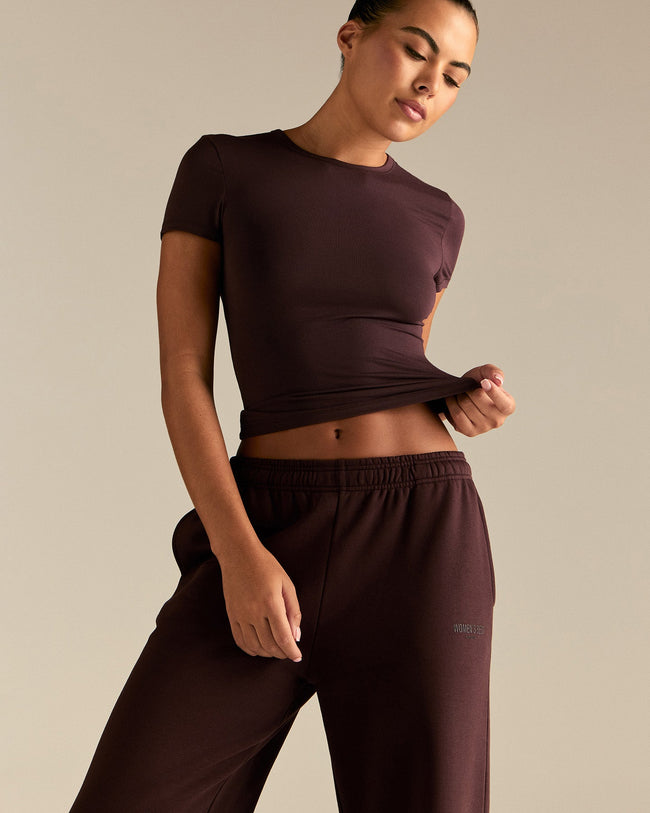 Smooth Contour Midi Short Sleeve T-Shirt | Cafe Noir