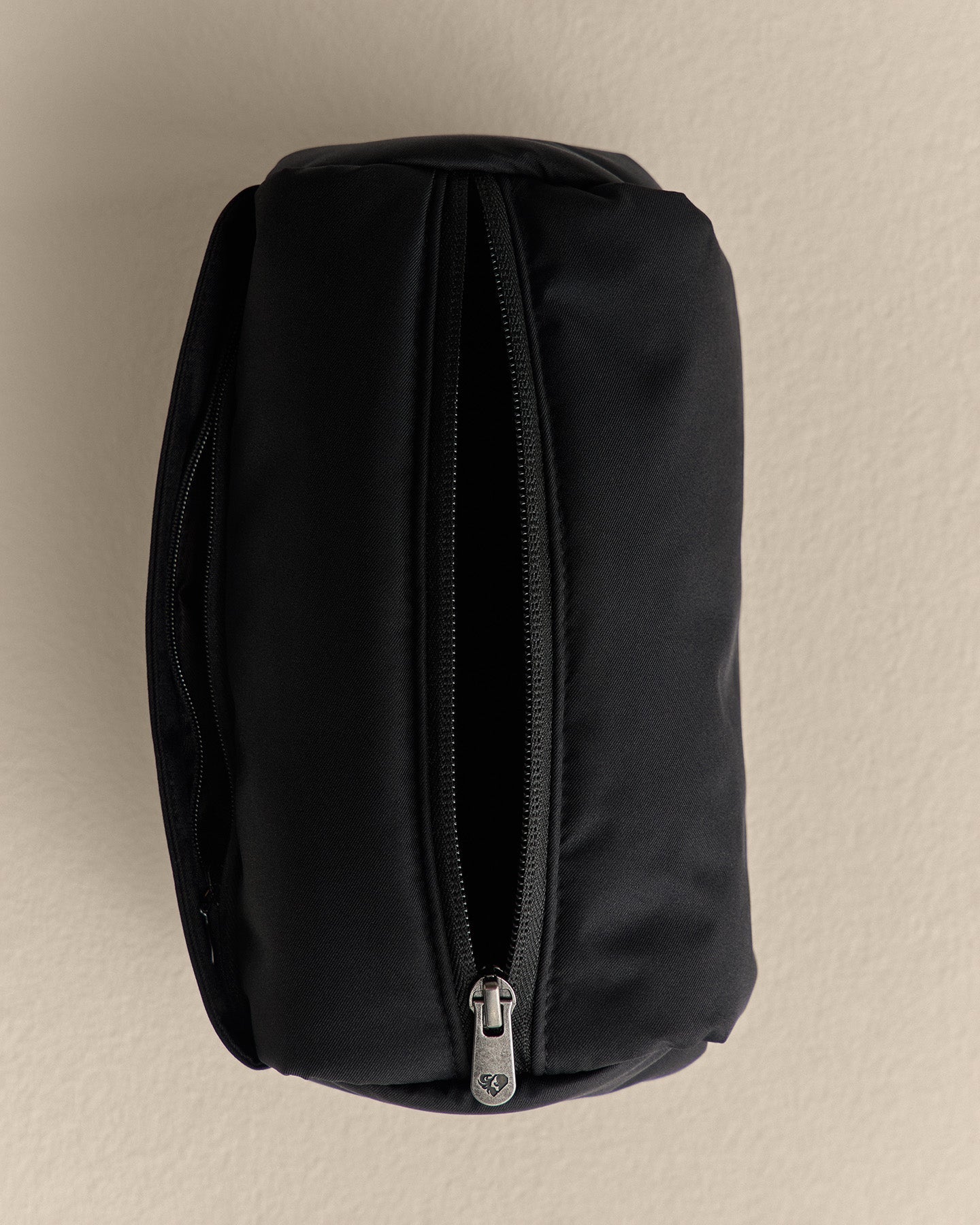 All Day Travel Vanity Case | Black