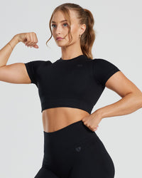 Motion Seamless Short Sleeve Crop Top | Black