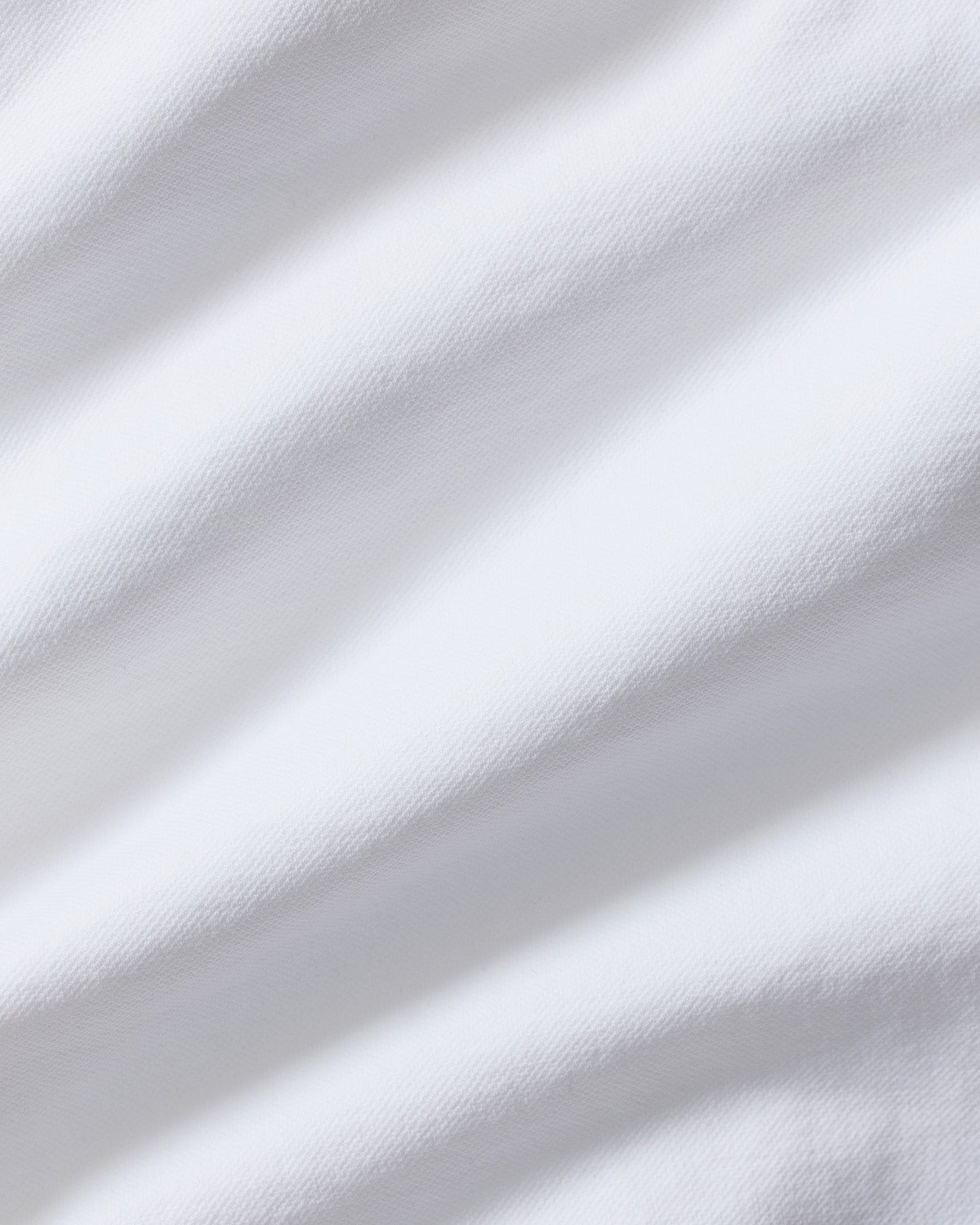 Power Seamless Built-In Bra Tank | White