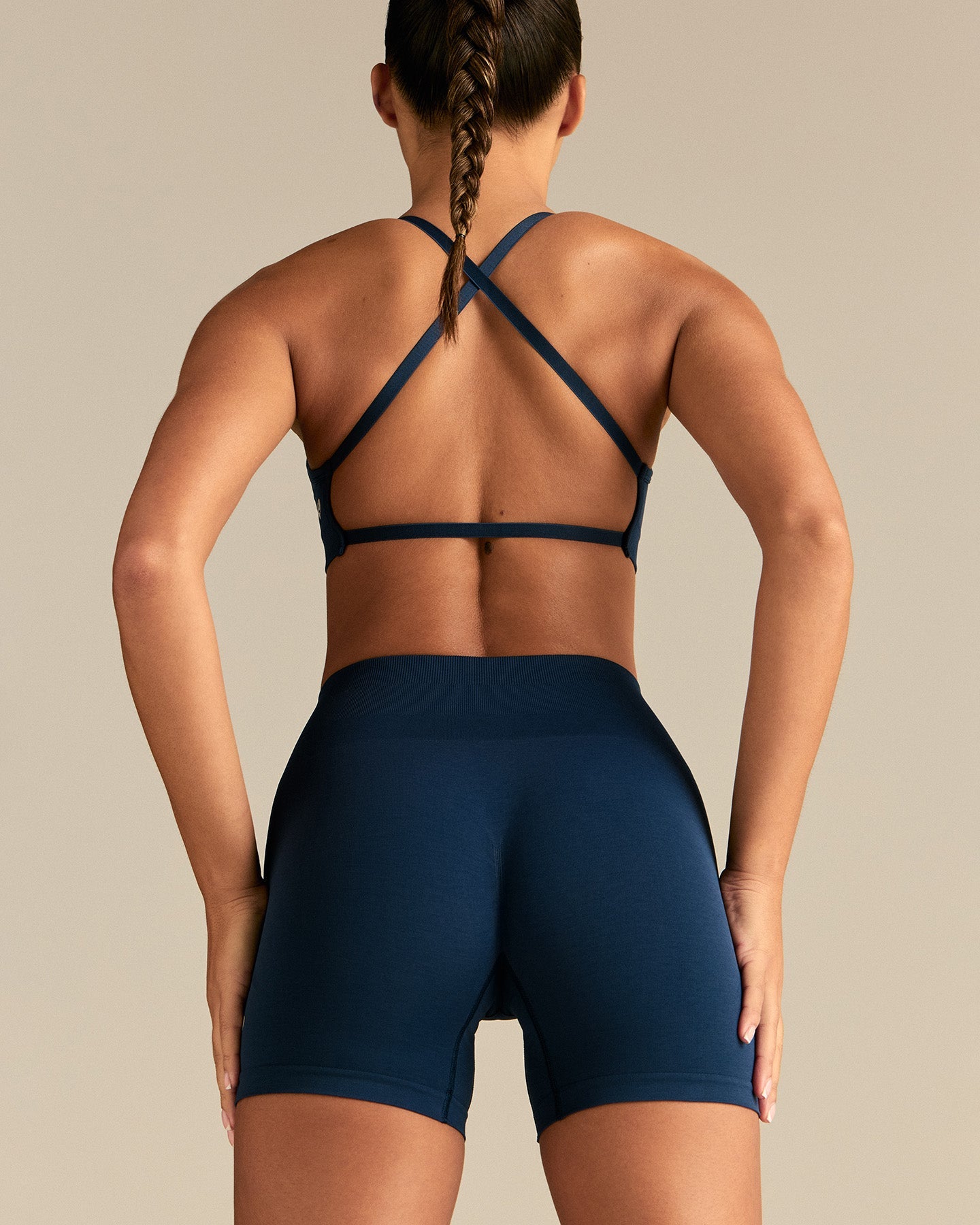 Define 2.0 Seamless Scrunch 4" Shorts | True Navy