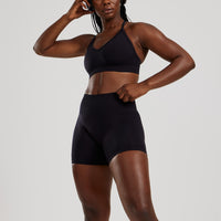 Define 2.0 Seamless Scrunch 4" Shorts | Black