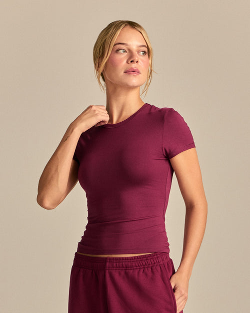 Smooth Contour Midi Short Sleeve T-Shirt | Deep Berry