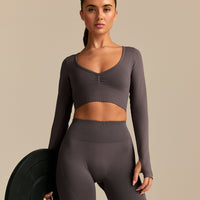 Define 2.0 Long Sleeve Scrunch Crop Top | Slate Grey (6/6)