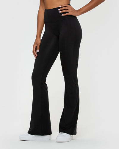 Black Flares – Designed By Sports