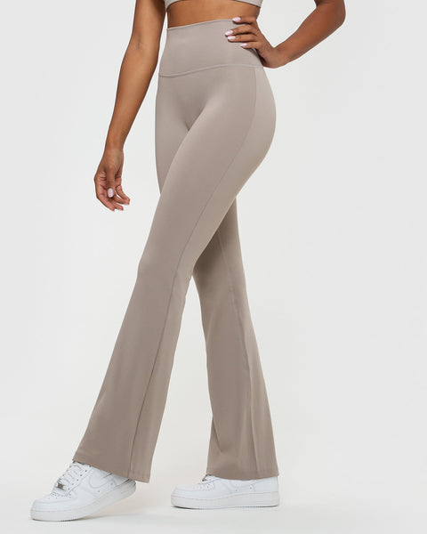 Essential Flared Leggings Buff