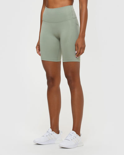 Women's cycling best sale shorts with pockets