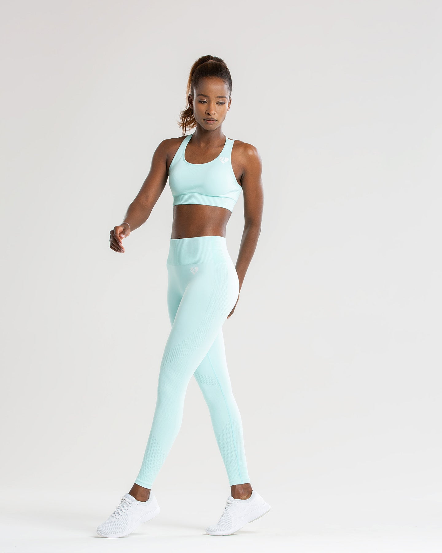 White hot sale active leggings